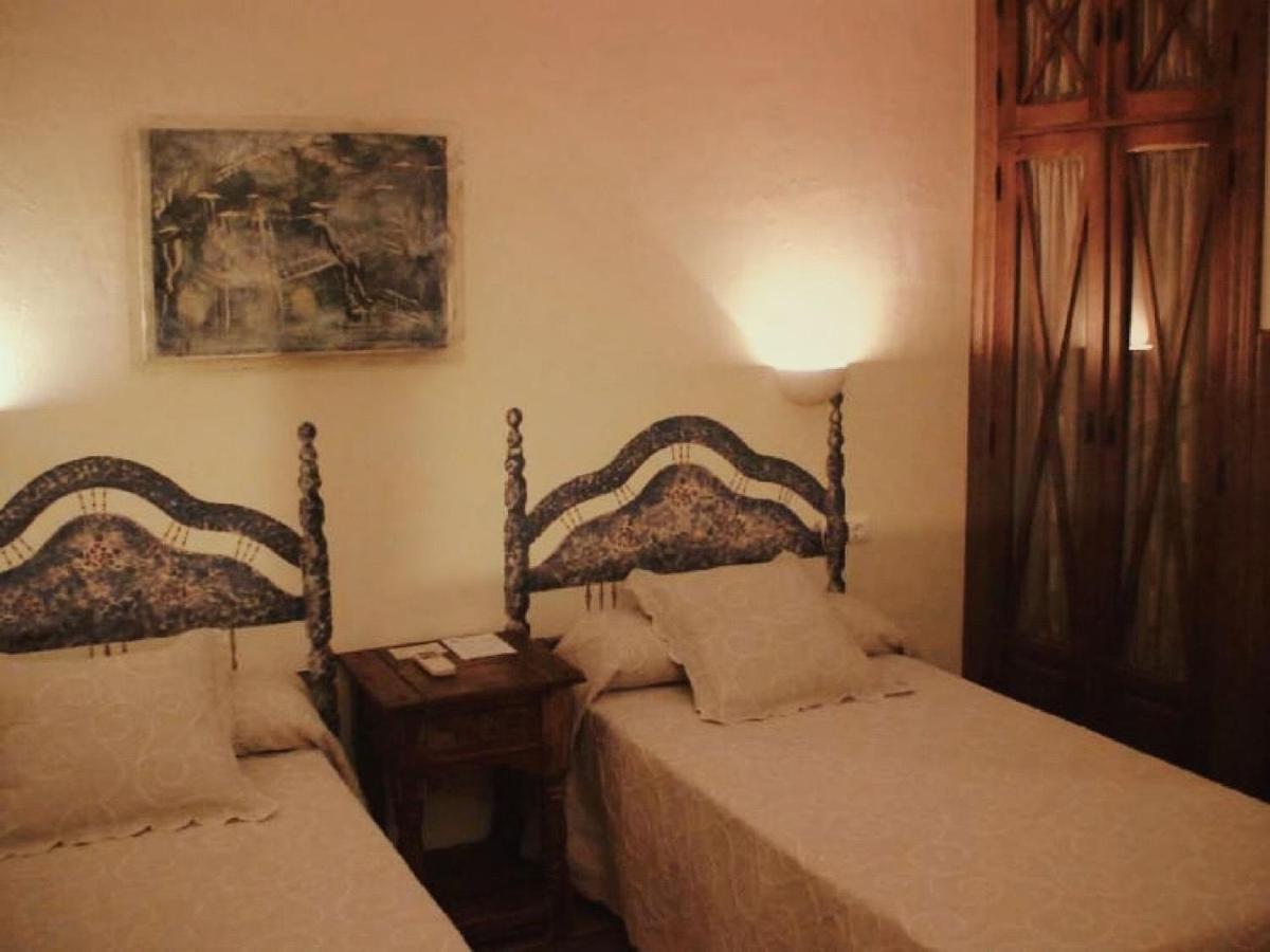 Casa Rural Lares Casas de Don Pedro Buitenkant foto